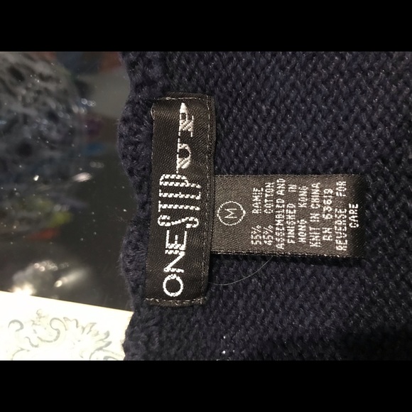 COPY - Vintage Navy cardigan with embroidered flowers. - Picture 7 of 10